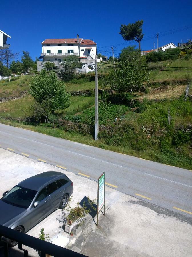 Monte Estrela Hotell Sabugueiro  Exteriör bild